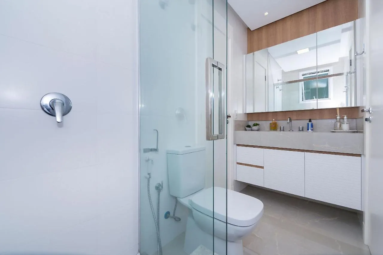 Varandas Do Atlantico 503B - Excelente Cobertura Em Condominio De Luxo A Beira Mar - Piscina Climatizada - Academia - Bombinhas Brazil