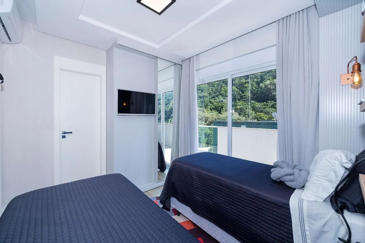 Varandas Do Atlantico 503B - Excelente Cobertura Em Condominio De Luxo A Beira Mar - Piscina Climatizada - Academia - Bombinhas 0*,  Brazil